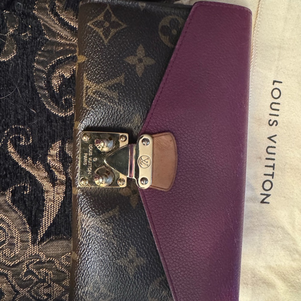 Louis Vuitton Monogrammed Cerise Pallas Long Wallet - Picture 16 of 16
